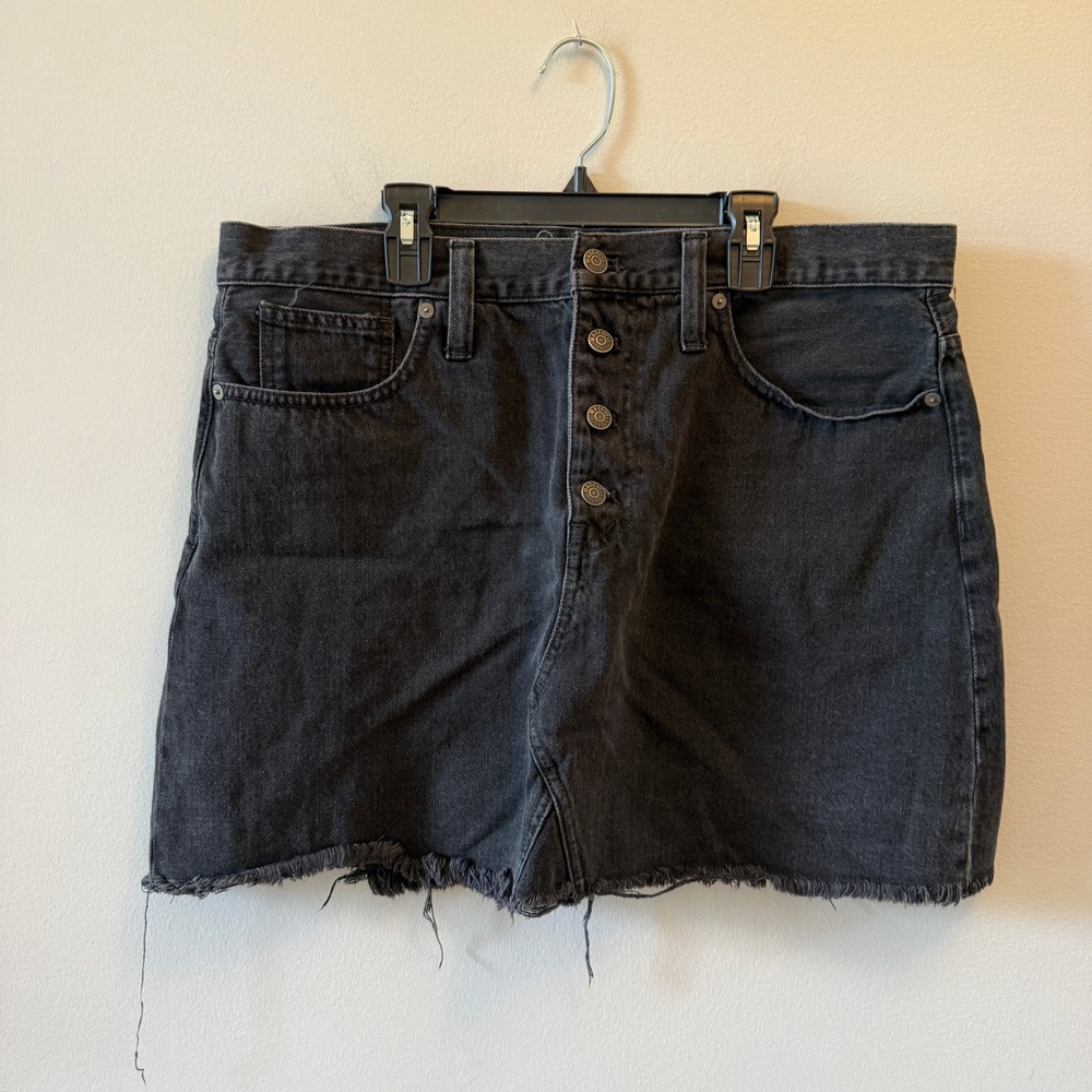 Madewell Black Denim Skirt | Size 14/32  | Button Fly | Raw Hem